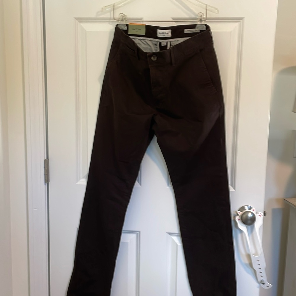 Men’s Chino Pants